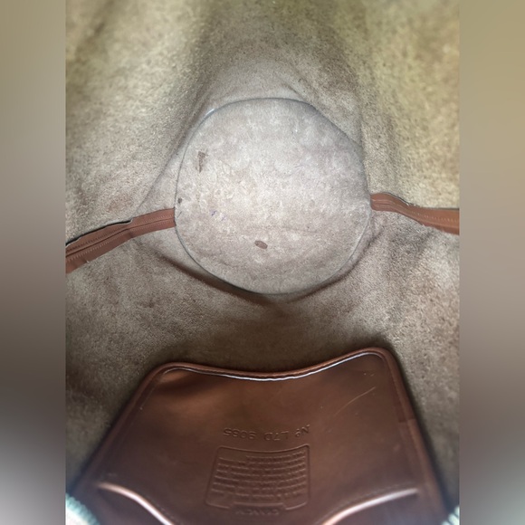 COACH Vintage 9085 Leather XL Duffle Bucket Shoulder Bag in British Tan - Picture 9 of 9